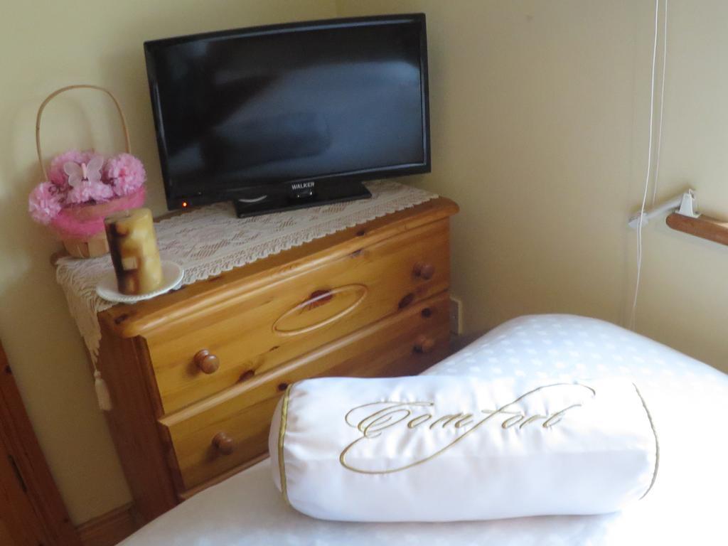 Derghaven B&B, Hostel & Self Catering Scarriff  Habitación foto