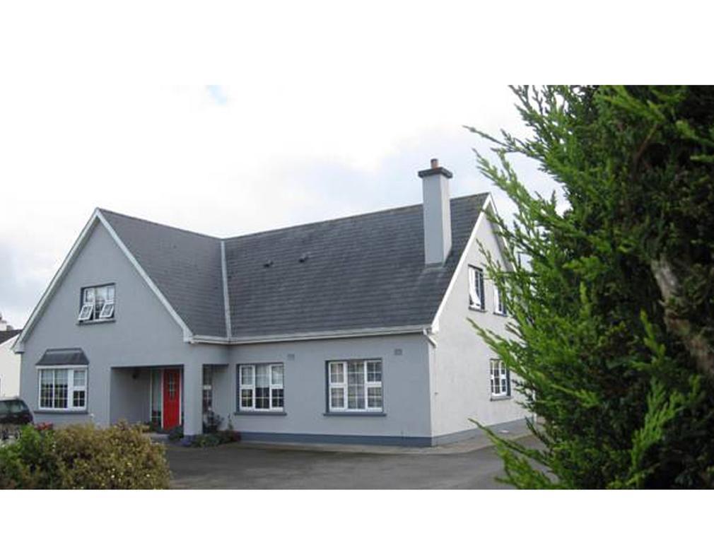 Derghaven B&B, Hostel & Self Catering Scarriff  Exterior foto